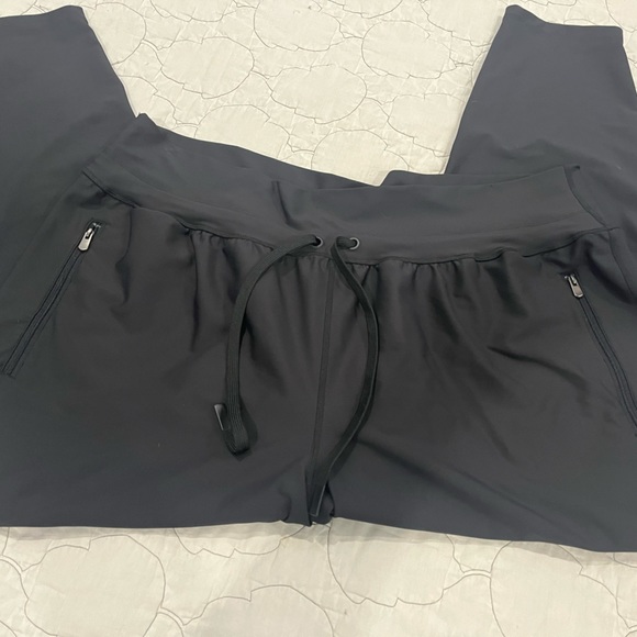 Old Navy Active Jogger. XXL Black - Picture 1 of 3